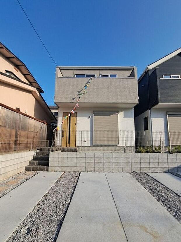 建物が完成しましたので室内のご見学予約スタート。当日のご見学予約も大歓迎です。お気軽にご連絡ください。他にもインターネットに掲載していない情報も沢山ありますので、比較で併せてご見学ができます。 
