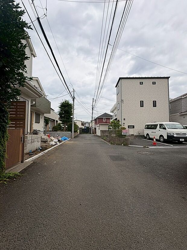 個々の優先事項や好みに基づいて考慮することが重要、 様々なライフスタイル、自分や家族にとってマッチする街並みを選ぶことが大切です。