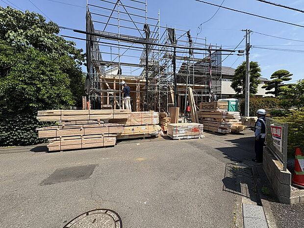 建物のモデルハウスのご見学予約もスタートしました。当日のご見学予約も大歓迎ですので、お気軽にお問合せください。