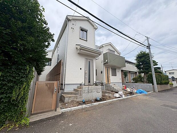 この街を選ぶ理由や想像している生活のイメージを担当者と共有してもらえると嬉しいです。 今後の暮らしがどのようなものになるか、その想像が現実になるためのステップを一緒に考えましょう。