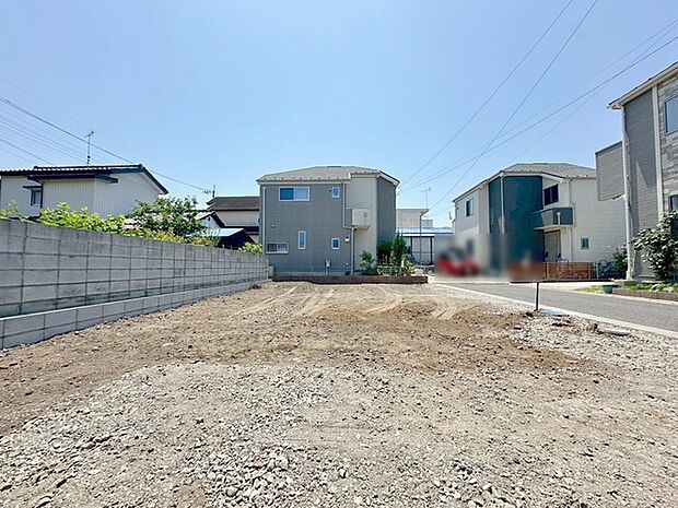 現地のご見学予約もスタートしました。周辺で売りに出ている物件も沢山御座います。まとめてご見学ができますのでお気軽にお申しつけください。 