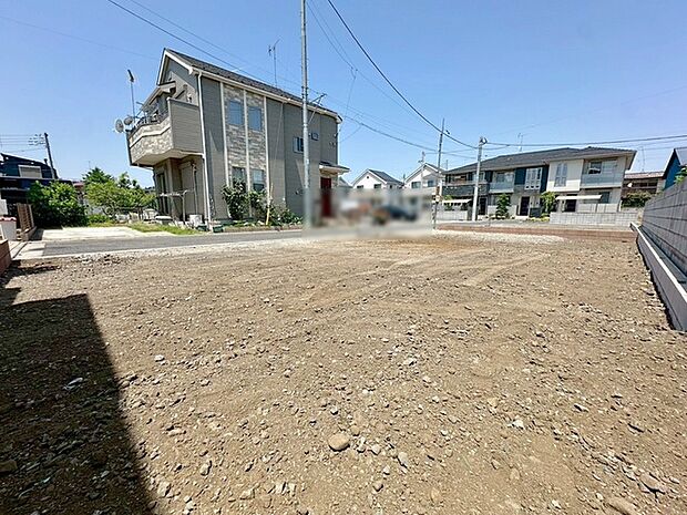 周辺のエリアで他にも沢山売りに出ている物件があります。インターネット掲載前の情報などもありますのでお気軽にお問合せください。まとめてご見学できます。 