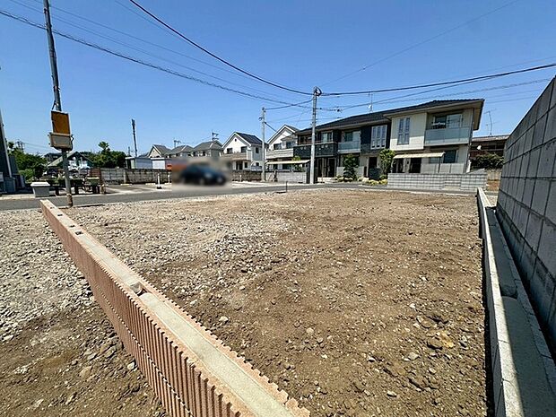 現地のご見学予約もスタートしました。周辺で売りに出ている物件も沢山御座います。まとめてご見学ができますのでお気軽にお申しつけください。 