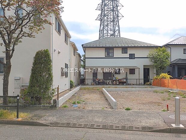 現地のご見学予約もスタートしました。周辺で売りに出ている物件も沢山御座います。まとめてご見学ができますのでお気軽にお申しつけください。 