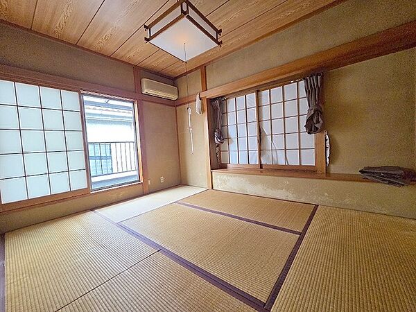 和室がある間取り。畳の香りとともにどこか落ち着く空間です。