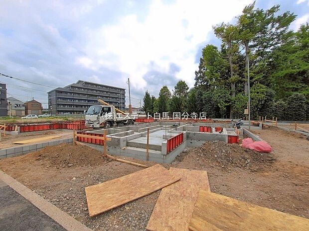 現地のご見学予約もスタートしました。周辺で売りに出ている物件も沢山御座います。まとめてご見学ができますのでお気軽にお申しつけください。 