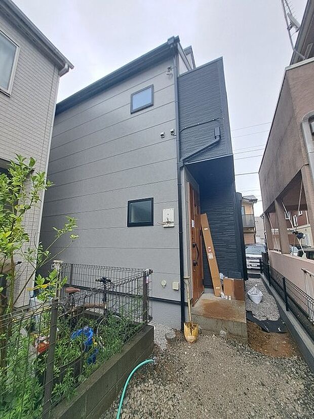 ついに建物完成しました、即引渡し可能です。完成済の住戸で実際の住み心地が体感できます。お仕事帰りの平日でも土日祝日でも、ご希望のご内覧日時を担当者へお気軽にご相談ください。