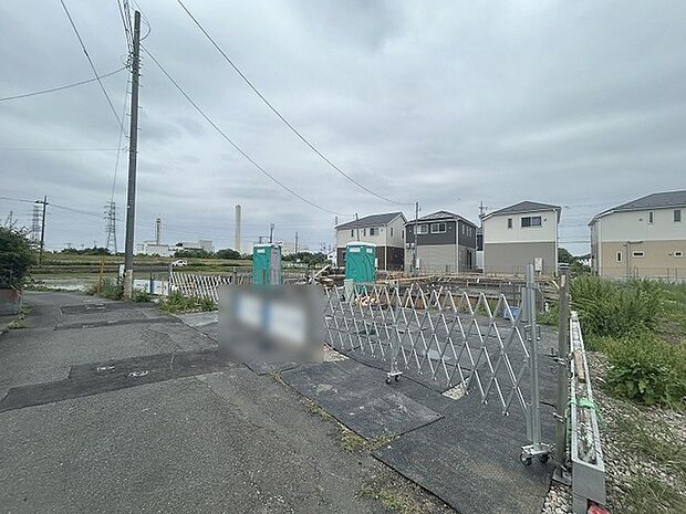 現地のご見学予約もスタートしました。周辺で売りに出ている物件も沢山御座います。まとめてご見学ができますのでお気軽にお申しつけください。