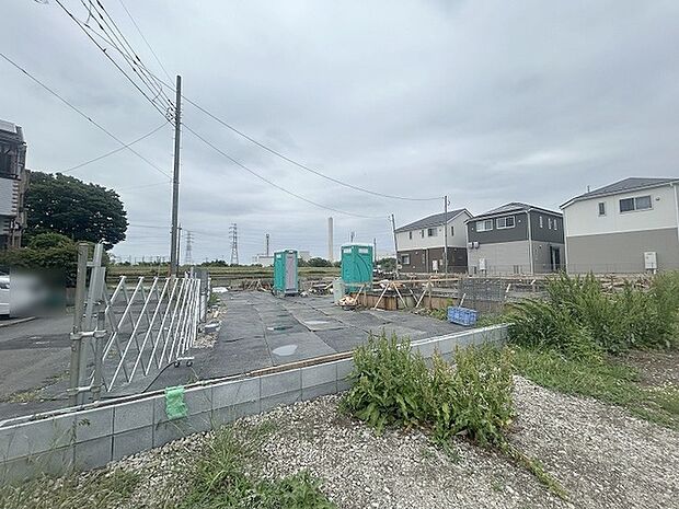 周辺のエリアで他にも沢山売りに出ている物件があります。インターネット掲載前の情報などもありますのでお気軽にお問合せください。まとめてご見学できます。