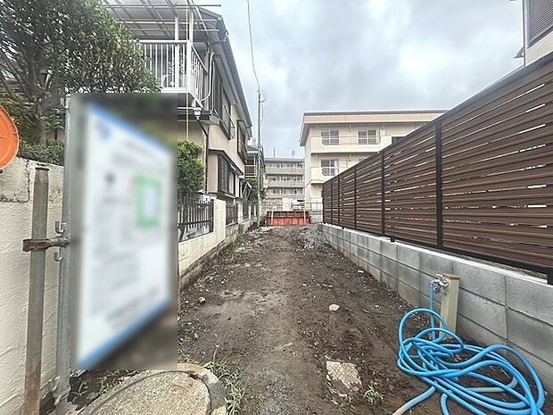 周辺のエリアで他にも沢山売りに出ている物件があります。インターネット掲載前の情報などもありますのでお気軽にお問合せください。まとめてご見学できます。