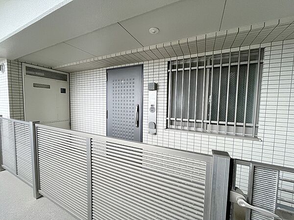 周辺のエリアで他にも沢山売りに出ている物件があります。インターネット掲載前の情報などもありますのでお気軽にお問合せください。まとめてご見学できます。