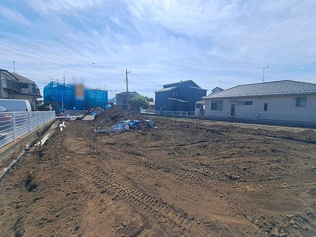 現地のご見学予約もスタートしました。周辺で売りに出ている物件も沢山御座います。まとめてご見学ができますのでお気軽にお申しつけください。