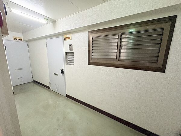 現地のご見学予約もスタートしました。周辺で売りに出ている物件も沢山御座います。まとめてご見学ができますのでお気軽にお申しつけください。