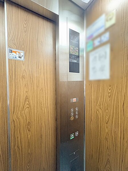 周辺のエリアで他にも沢山売りに出ている物件があります。インターネット掲載前の情報などもありますのでお気軽にお問合せください。まとめてご見学できます。