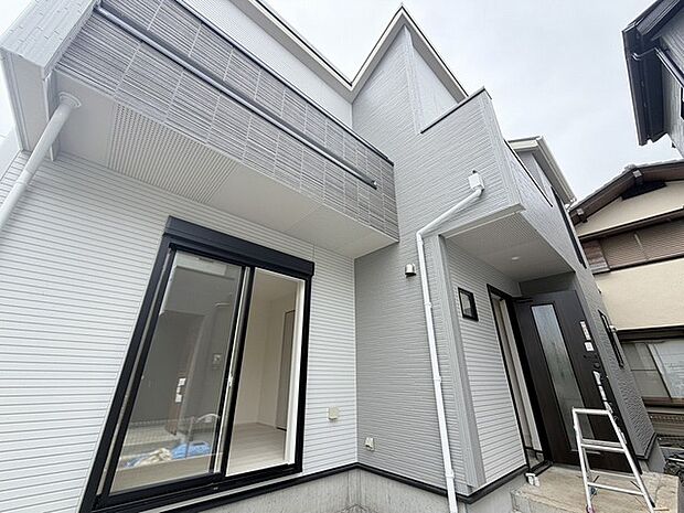 建物が完成しましたので室内のご見学予約スタート。当日のご見学予約も大歓迎です。お気軽にご連絡ください。他にもインターネットに掲載していない情報も沢山ありますので、比較で併せてご見学ができます。