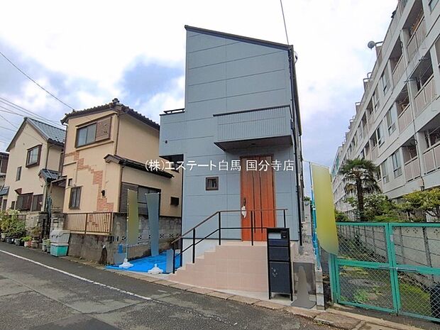 建物が完成しましたので室内のご見学予約スタート。当日のご見学予約も大歓迎です。お気軽にご連絡ください。他にもインターネットに掲載していない情報も沢山ありますので、比較で併せてご見学ができます。 