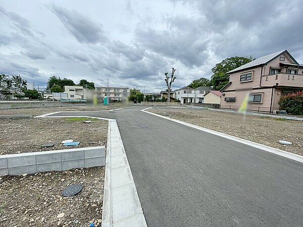 個々の優先事項や好みに基づいて考慮することが重要、 様々なライフスタイル、自分や家族にとってマッチする街並みを選ぶことが大切です。