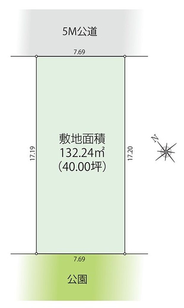 敷地南西側は公園の敷地に面します
