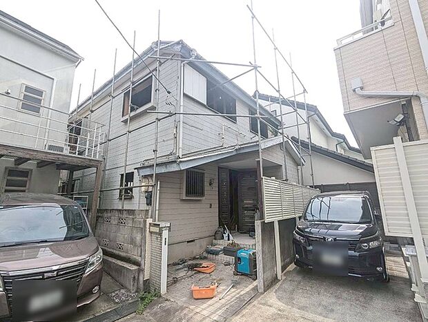 現在建物を建築中です、建築中の物件については現地確認の他、同施工会社の完成施工例のご案内、担当者のプレゼンテーションにてご検討ください。適切なご検討の方法をご説明させて頂きます。