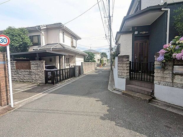 個々の優先事項や好みに基づいて考慮することが重要、 様々なライフスタイル、自分や家族にとってマッチする街並みを選ぶことが大切です。