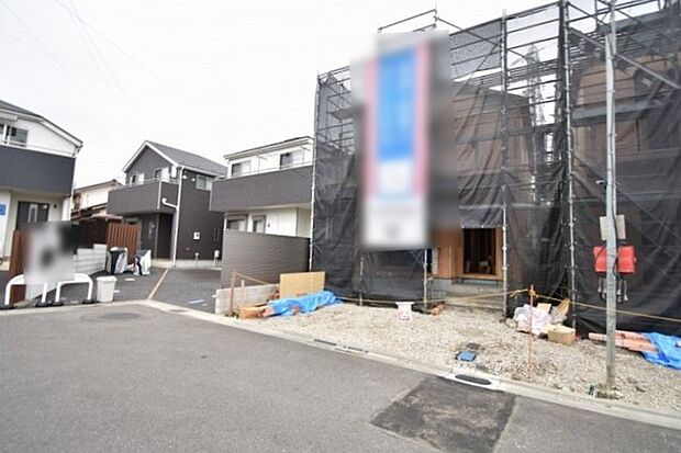 現在建物を建築中です、建築中の物件については現地確認の他、同施工会社の完成施工例のご案内、担当者のプレゼンテーションにてご検討ください。適切なご検討の方法をご説明させて頂きます。