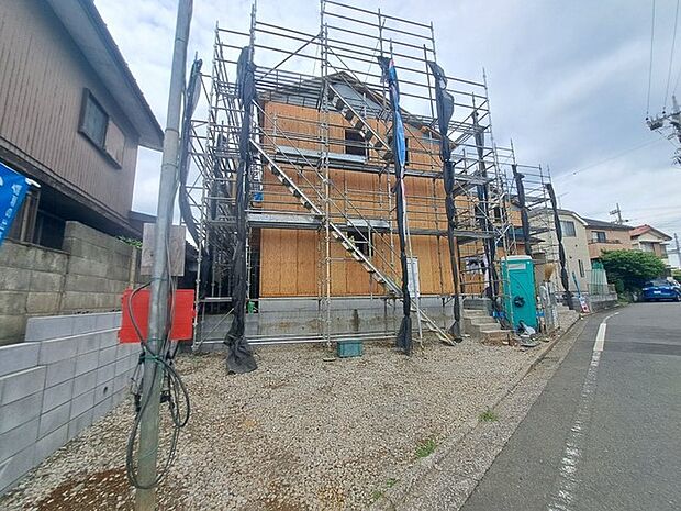 建物のモデルハウスのご見学予約もスタートしました。当日のご見学予約も大歓迎ですので、お気軽にお問合せください。