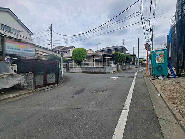 個々の優先事項や好みに基づいて考慮することが重要、 様々なライフスタイル、自分や家族にとってマッチする街並みを選ぶことが大切です。