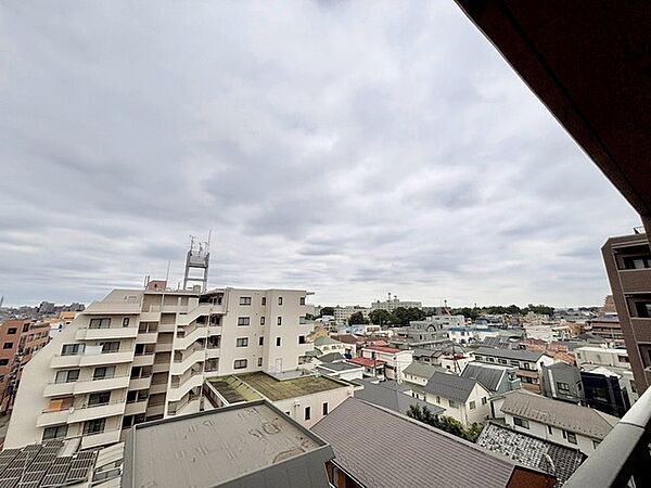 窓からの眺望です。実際に現地で眺望もご確認ください。