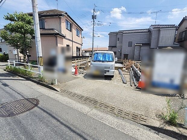 現在建物を建築中です、建築中の物件については現地確認の他、同施工会社の完成施工例のご案内、担当者のプレゼンテーションにてご検討ください。適切なご検討の方法をご説明させて頂きます。 