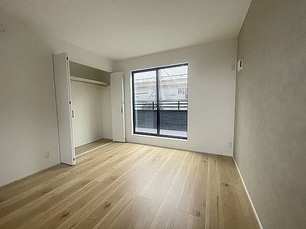 各お部屋に収納が設置されています。 