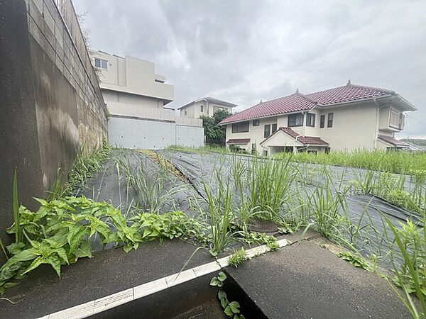 白馬グループの白馬建設にて、プラン作成、イメージパース作成を数日で行えます。　希望の間取りはどの位の大きさか？、一体どの位の広さの土地が適切か？まずはたたき台のプランと見積りを作りましょう。