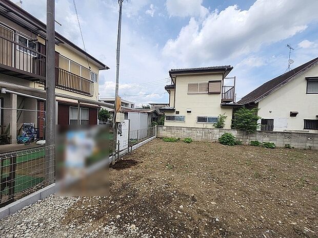 現在建物を建築中です、建築中の物件については現地確認の他、同施工会社の完成施工例のご案内、担当者のプレゼンテーションにてご検討ください。適切なご検討の方法をご説明させて頂きます。 