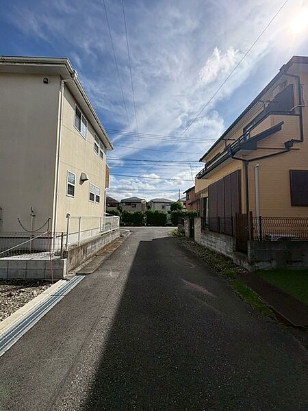 個々の優先事項や好みに基づいて考慮することが重要、 様々なライフスタイル、自分や家族にとってマッチする街並みを選ぶことが大切です。