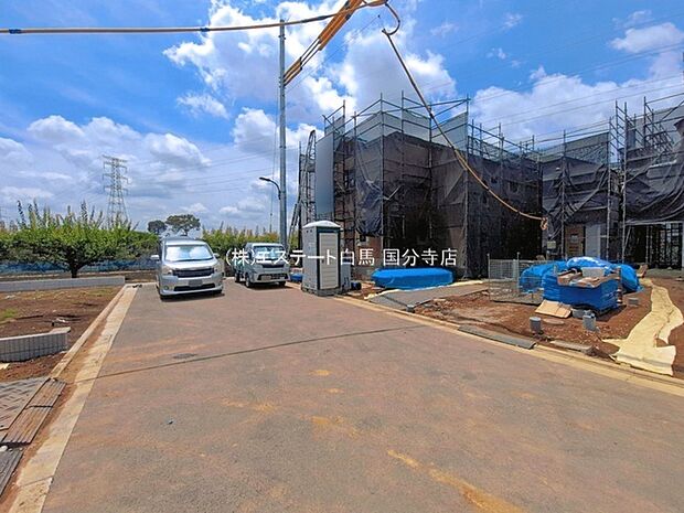 個々の優先事項や好みに基づいて考慮することが重要、 様々なライフスタイル、自分や家族にとってマッチする街並みを選ぶことが大切です。 