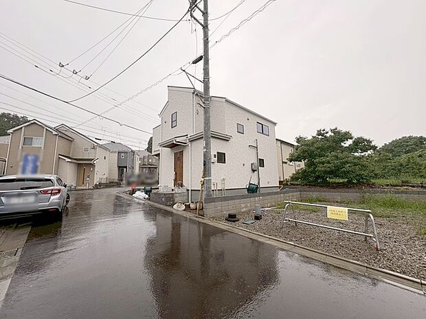 個々の優先事項や好みに基づいて考慮することが重要、 様々なライフスタイル、自分や家族にとってマッチする街並みを選ぶことが大切です。 