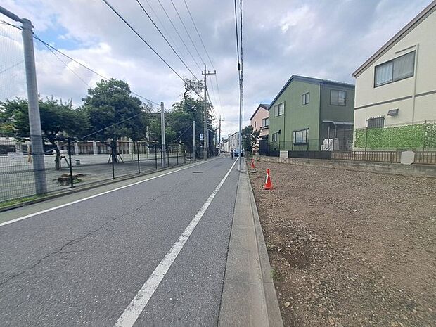 個々の優先事項や好みに基づいて考慮することが重要、 様々なライフスタイル、自分や家族にとってマッチする街並みを選ぶことが大切です。 