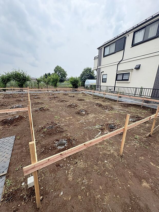 建物のモデルハウスのご見学予約もスタートしました。当日のご見学予約も大歓迎ですので、お気軽にお問合せください。