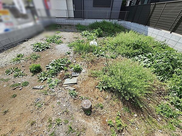 周辺のエリアで他にも沢山売りに出ている物件があります。インターネット掲載前の情報などもありますのでお気軽にお問合せください。まとめてご見学できます。