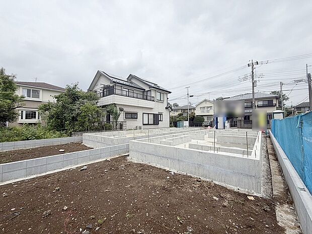 現地のご見学予約もスタートしました。周辺で売りに出ている物件も沢山御座います。まとめてご見学ができますのでお気軽にお申しつけください。
