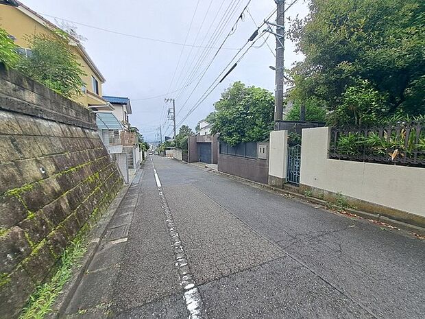 個々の優先事項や好みに基づいて考慮することが重要、 様々なライフスタイル、自分や家族にとってマッチする街並みを選ぶことが大切です。