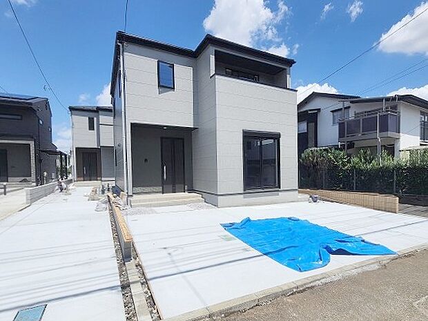 建物が完成しましたので室内のご見学予約スタート。当日のご見学予約も大歓迎です。お気軽にご連絡ください。エステート白馬国分寺店は火曜水曜も営業しております。