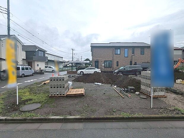 現在建物を建築中です、建築中の物件については現地確認の他、同施工会社の完成施工例のご案内、担当者のプレゼンテーションにてご検討ください。適切なご検討の方法をご説明させて頂きます。