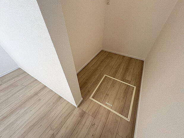 クローゼットなど収納も豊富なお家です。