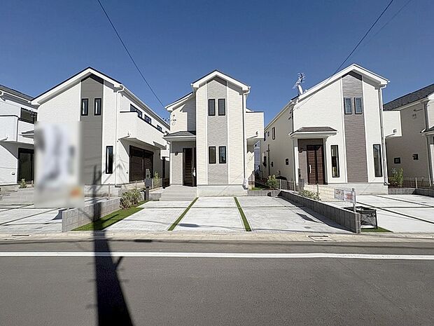 安心して暮らすことのできる住宅街。 住宅地の道路は一般に交通量が少なく車などの騒音が少ないため、住民にとって静かな生活環境が提供されます。