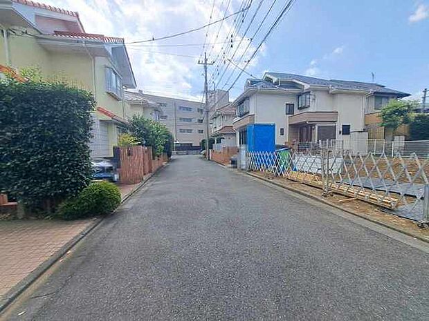 個々の優先事項や好みに基づいて考慮することが重要、 様々なライフスタイル、自分や家族にとってマッチする街並みを選ぶことが大切です。