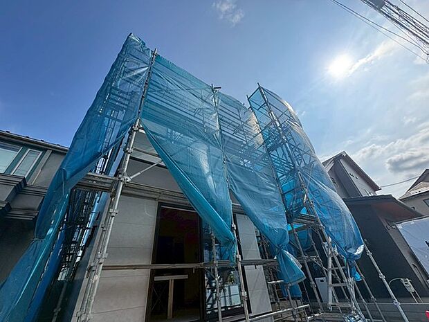 建物のモデルハウスのご見学予約もスタートしました。当日のご見学予約も大歓迎ですので、お気軽にお問合せください。