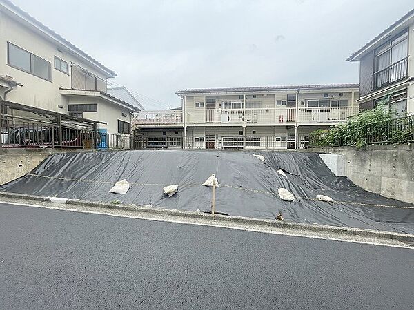 白馬グループの白馬建設にて、プラン作成、イメージパース作成を数日で行えます。　希望の間取りはどの位の大きさか？、一体どの位の広さの土地が適切か？まずはたたき台のプランと見積りを作りましょう。
