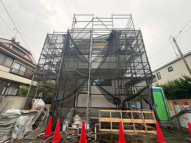建物のモデルハウスのご見学予約もスタートしました。当日のご見学予約も大歓迎ですので、お気軽にお問合せください。