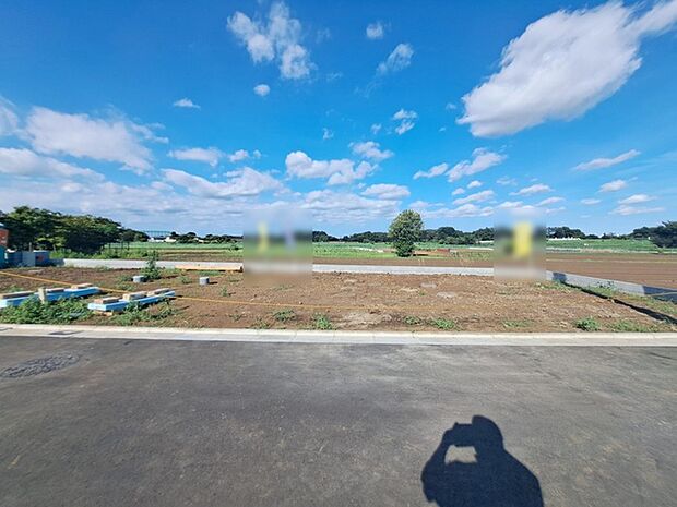 建物のモデルハウスのご見学予約もスタートしました。当日のご見学予約も大歓迎ですので、お気軽にお問合せください。