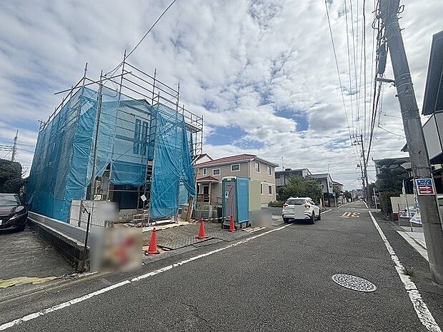 個々の優先事項や好みに基づいて考慮することが重要、 様々なライフスタイル、自分や家族にとってマッチする街並みを選ぶことが大切です。